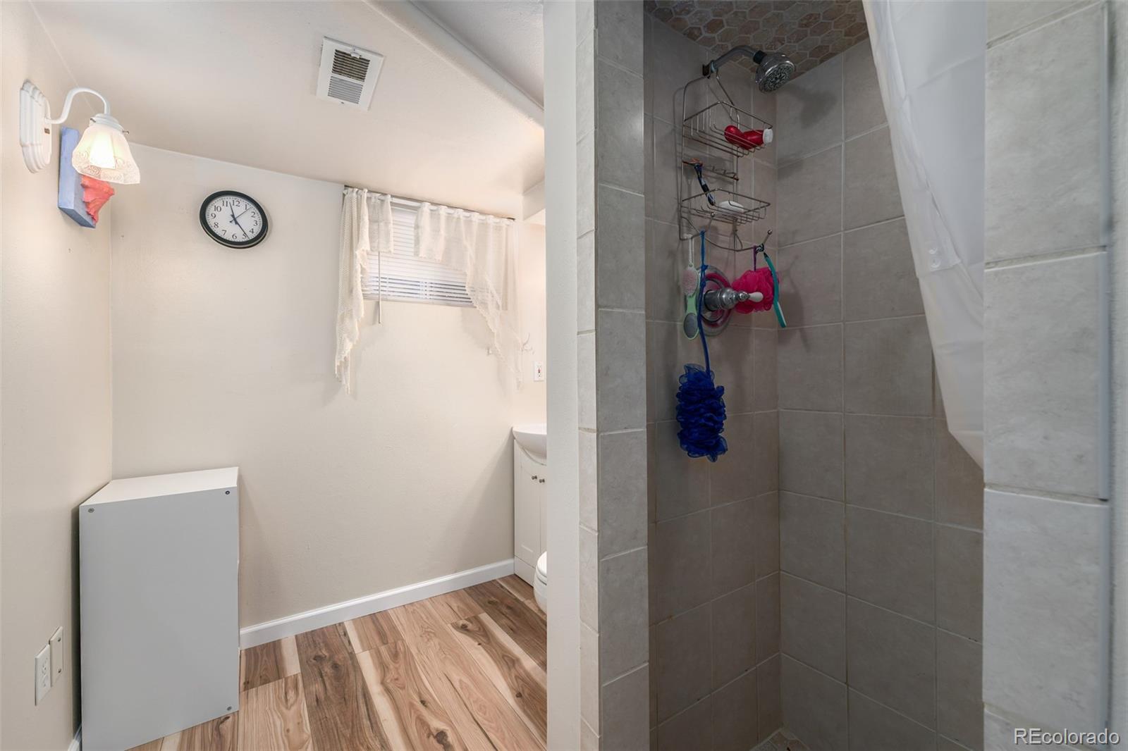 MLS Image #19 for 327 e panama drive,centennial, Colorado
