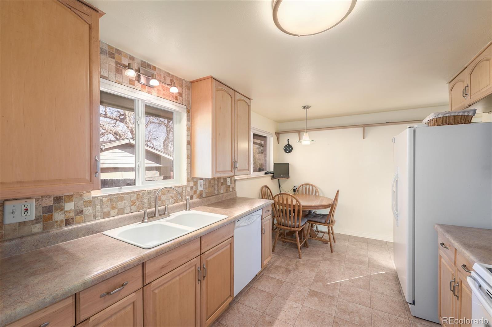 MLS Image #6 for 327 e panama drive,centennial, Colorado