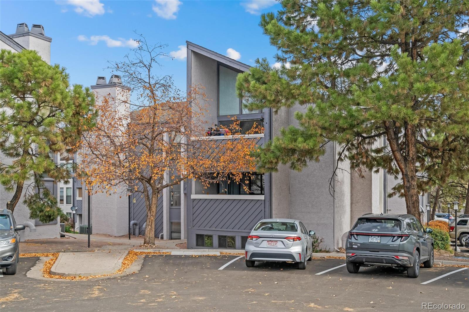 MLS Image #22 for 9887 e peakview avenue,englewood, Colorado