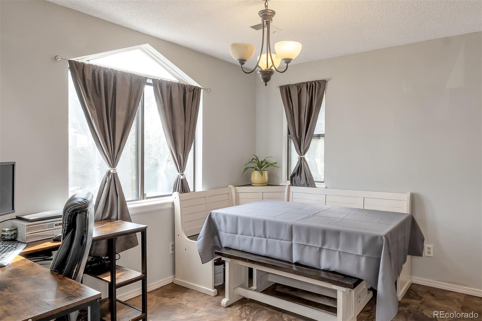 MLS Image #2 for 4333 s andes way,aurora, Colorado