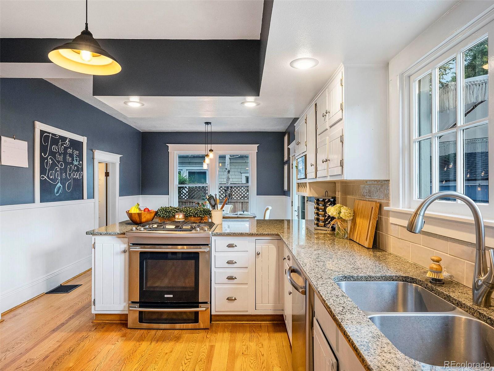 MLS Image #14 for 1730 n nevada avenue,colorado springs, Colorado