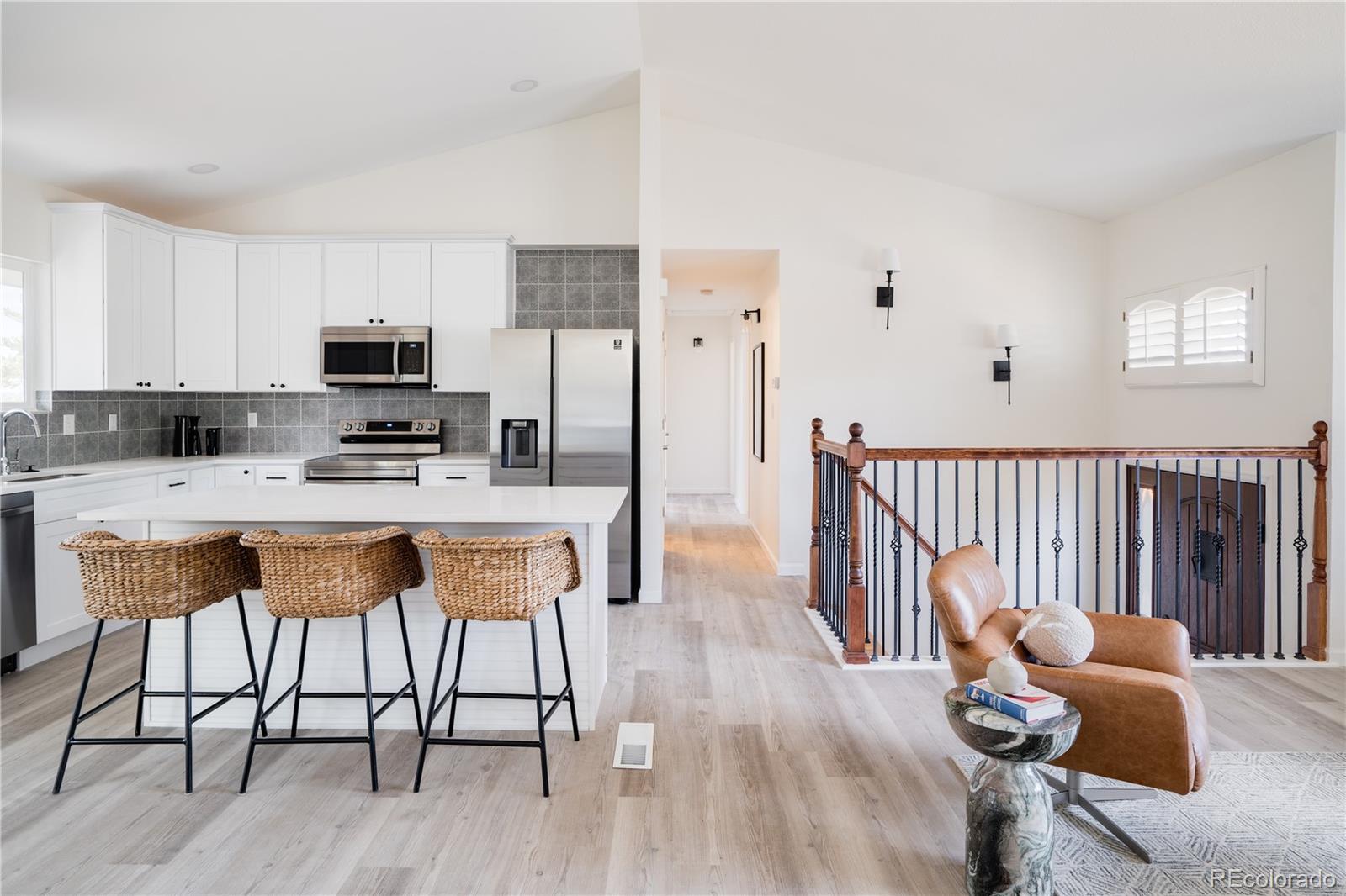 MLS Image #5 for 919  oakwood drive,castle rock, Colorado