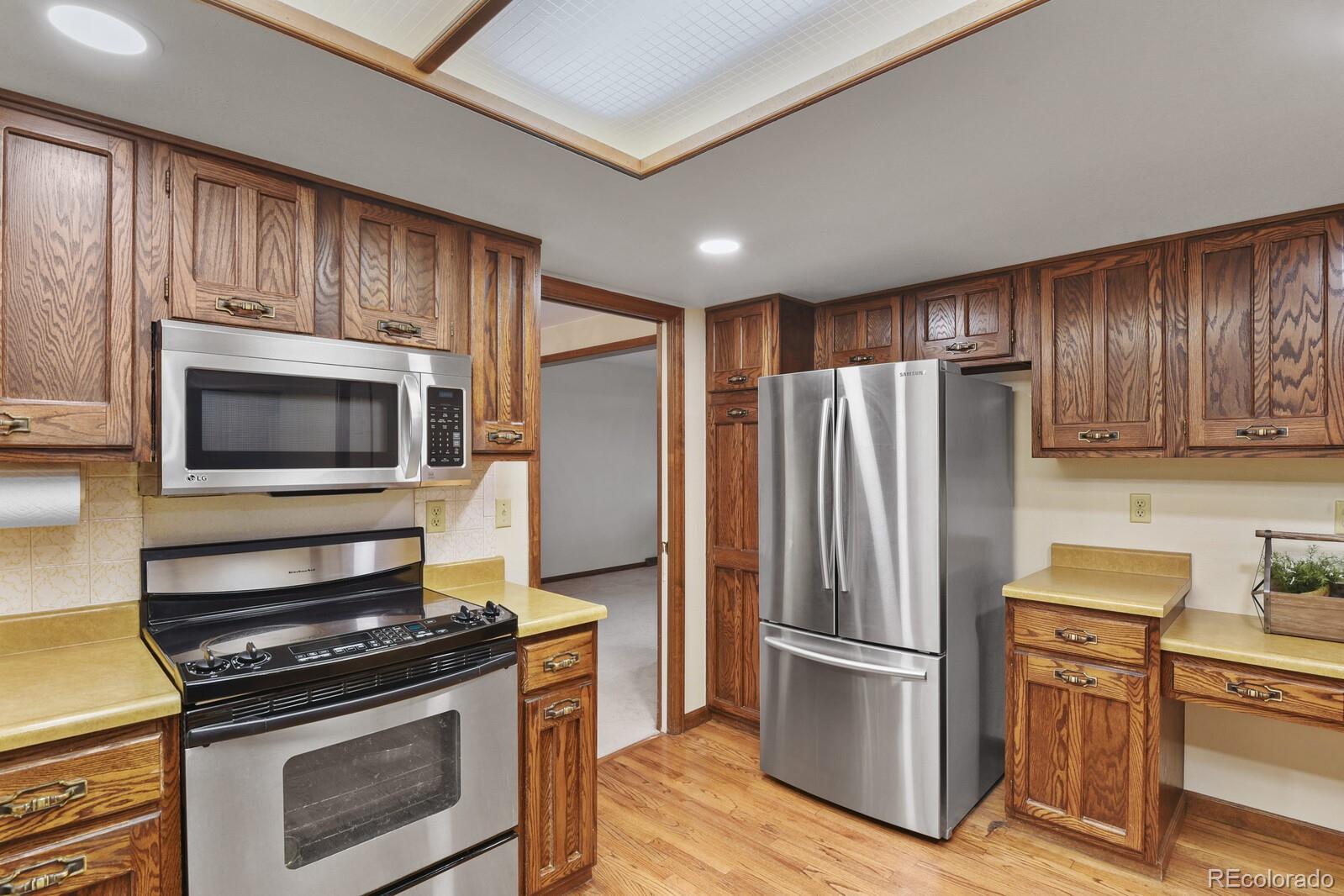 MLS Image #6 for 8843 w iliff lane,lakewood, Colorado