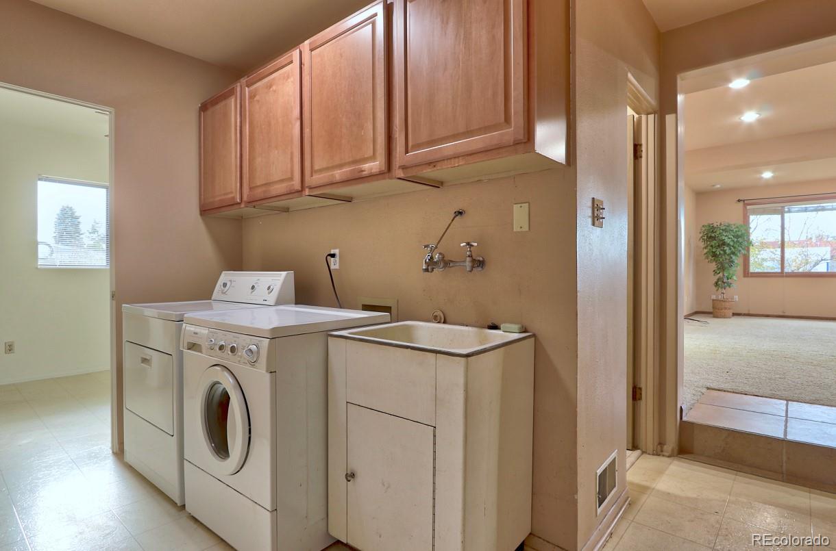 MLS Image #13 for 5435  everett court,arvada, Colorado