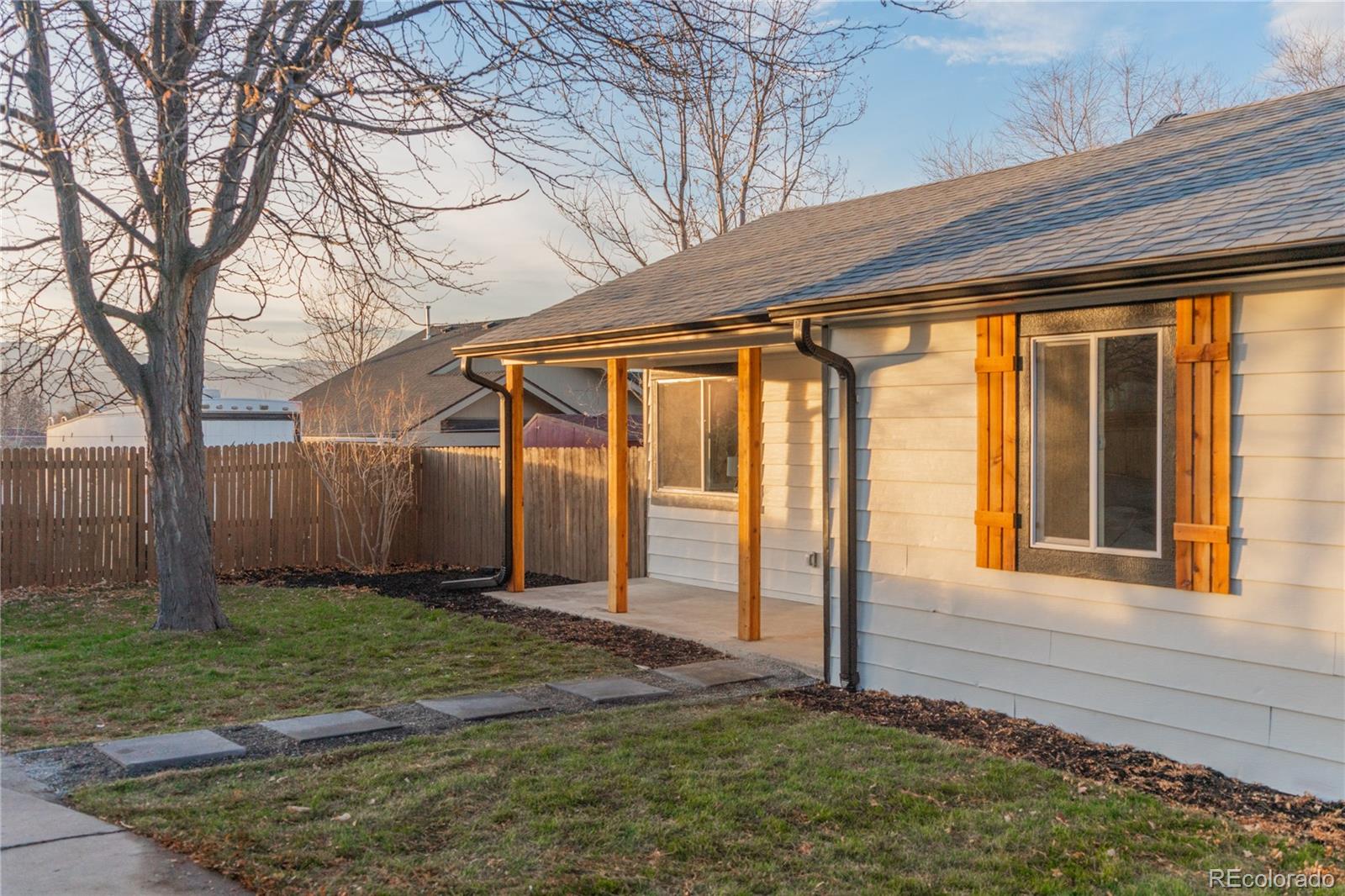 MLS Image #3 for 9835 w 36th avenue,wheat ridge, Colorado