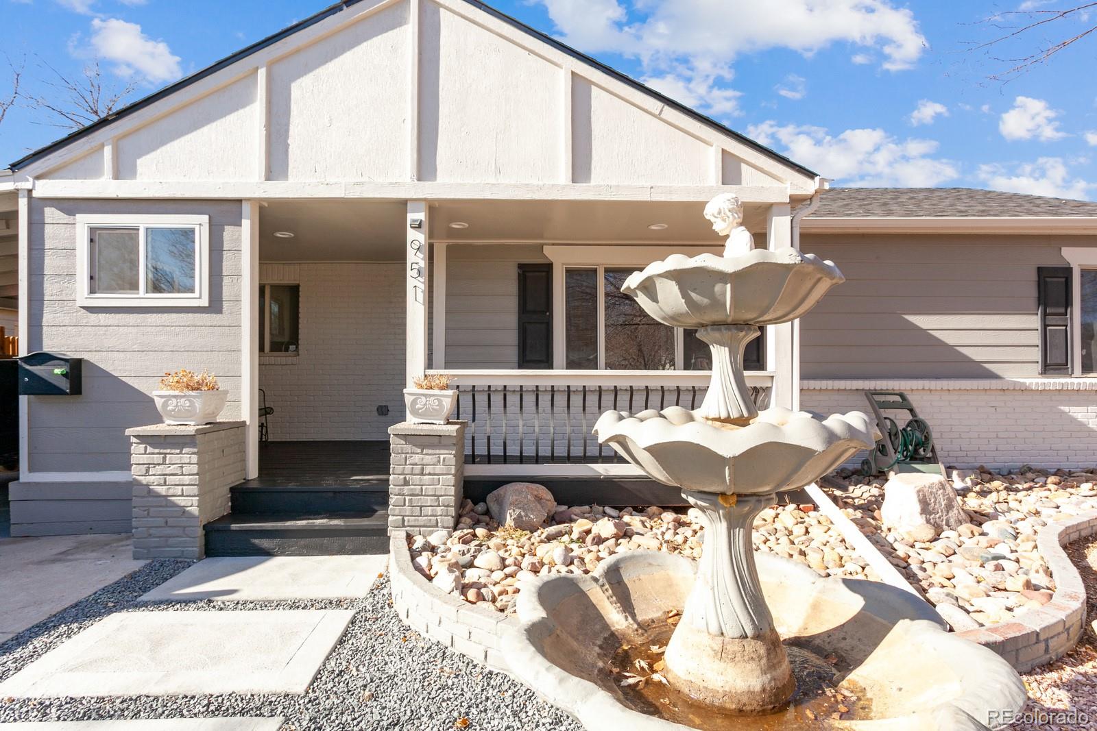MLS Image #3 for 951 s alcott street,denver, Colorado
