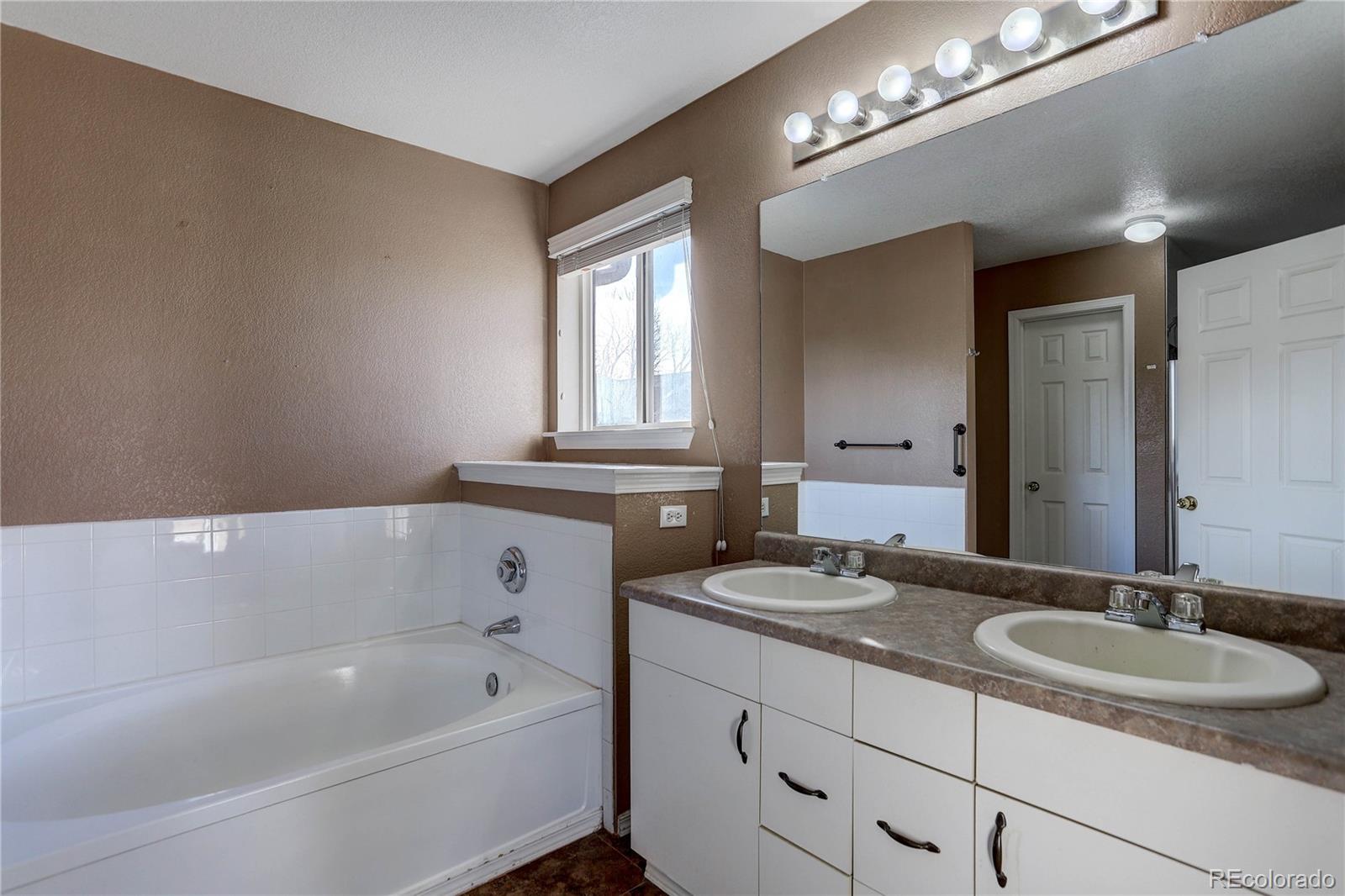 MLS Image #19 for 6480  silver mesa drive,highlands ranch, Colorado