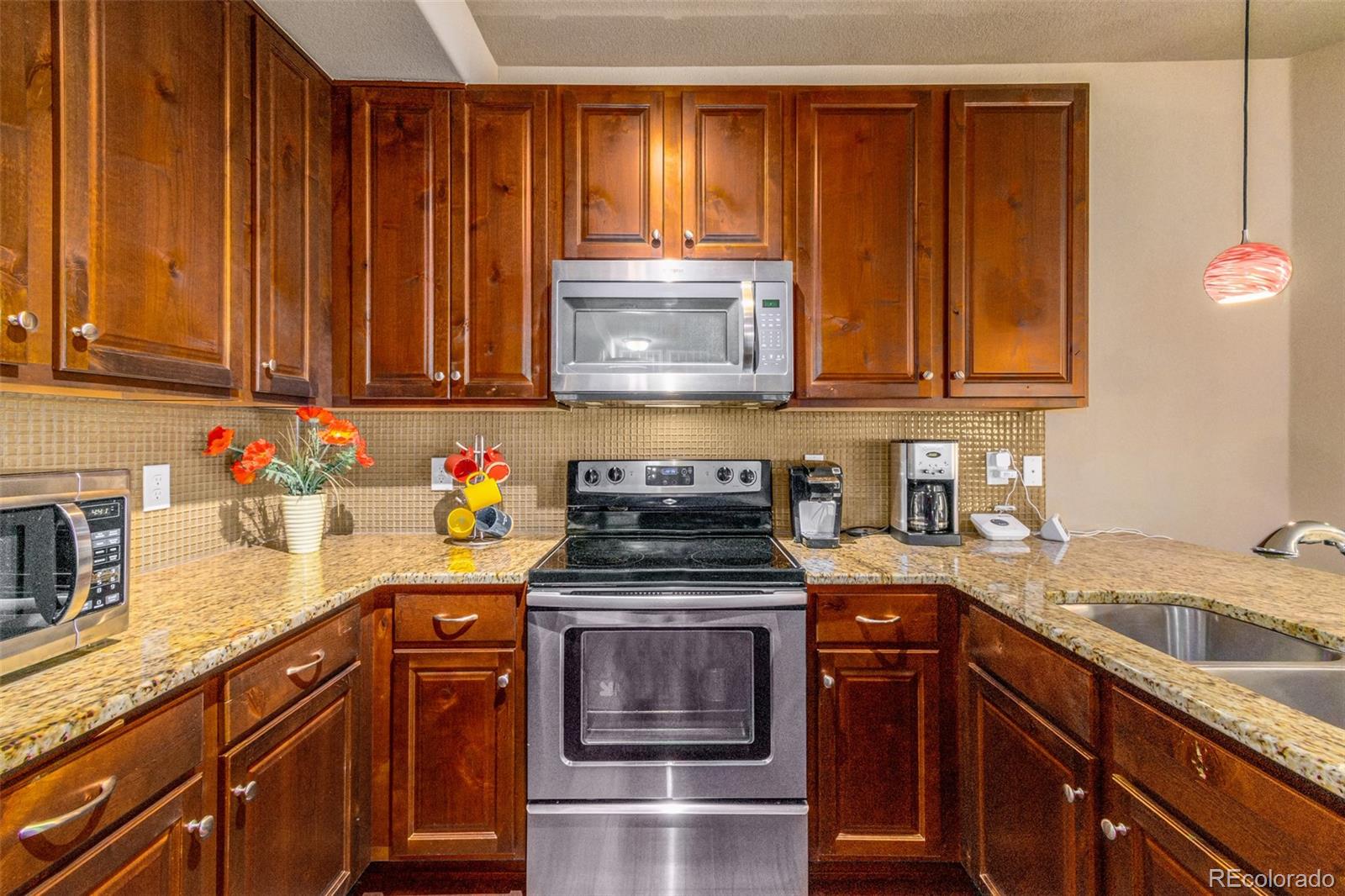 MLS Image #11 for 1044  rockhurst drive,highlands ranch, Colorado