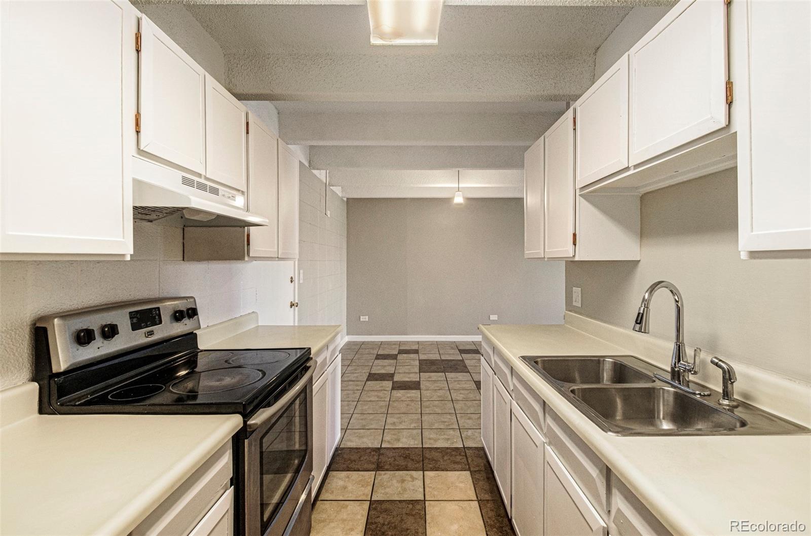 MLS Image #10 for 12245 e 14th avenue #210,aurora, Colorado