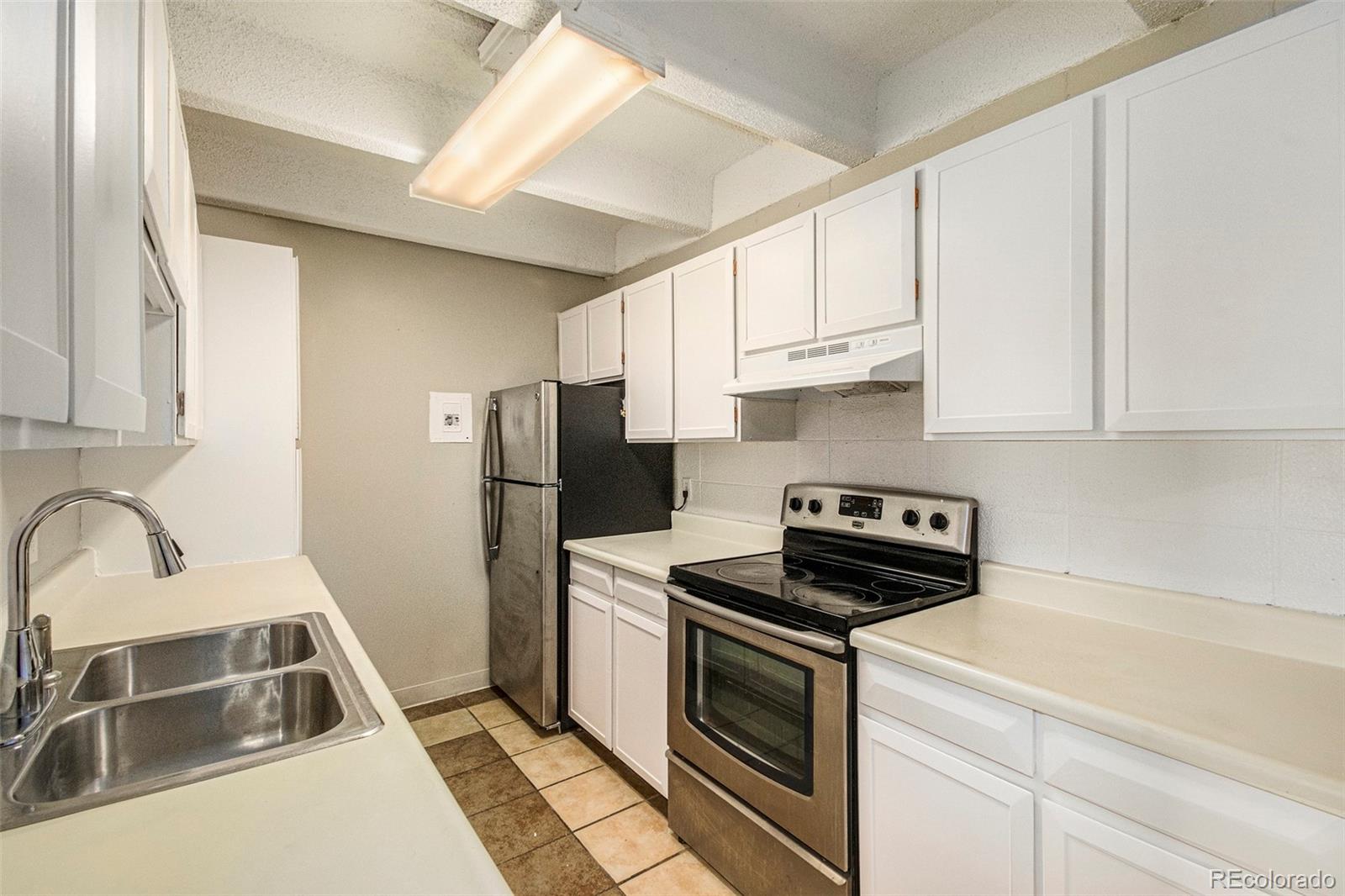 MLS Image #11 for 12245 e 14th avenue #210,aurora, Colorado