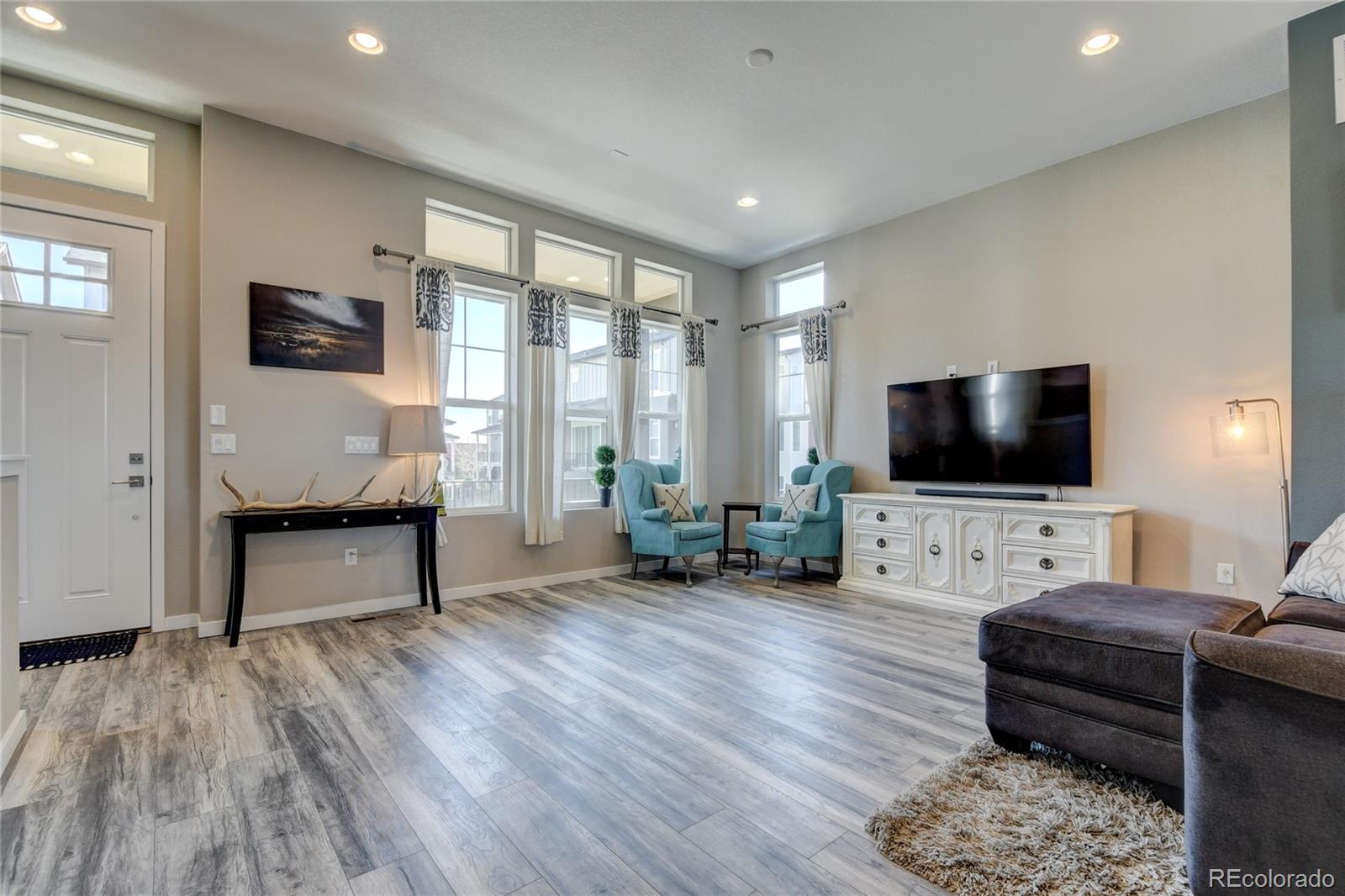 MLS Image #7 for 8986  delacorte street,highlands ranch, Colorado