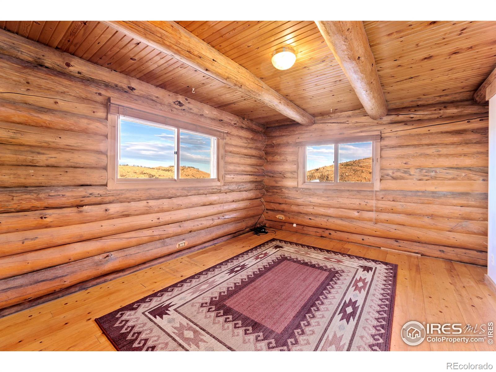 MLS Image #15 for 905  stratton park road,bellvue, Colorado