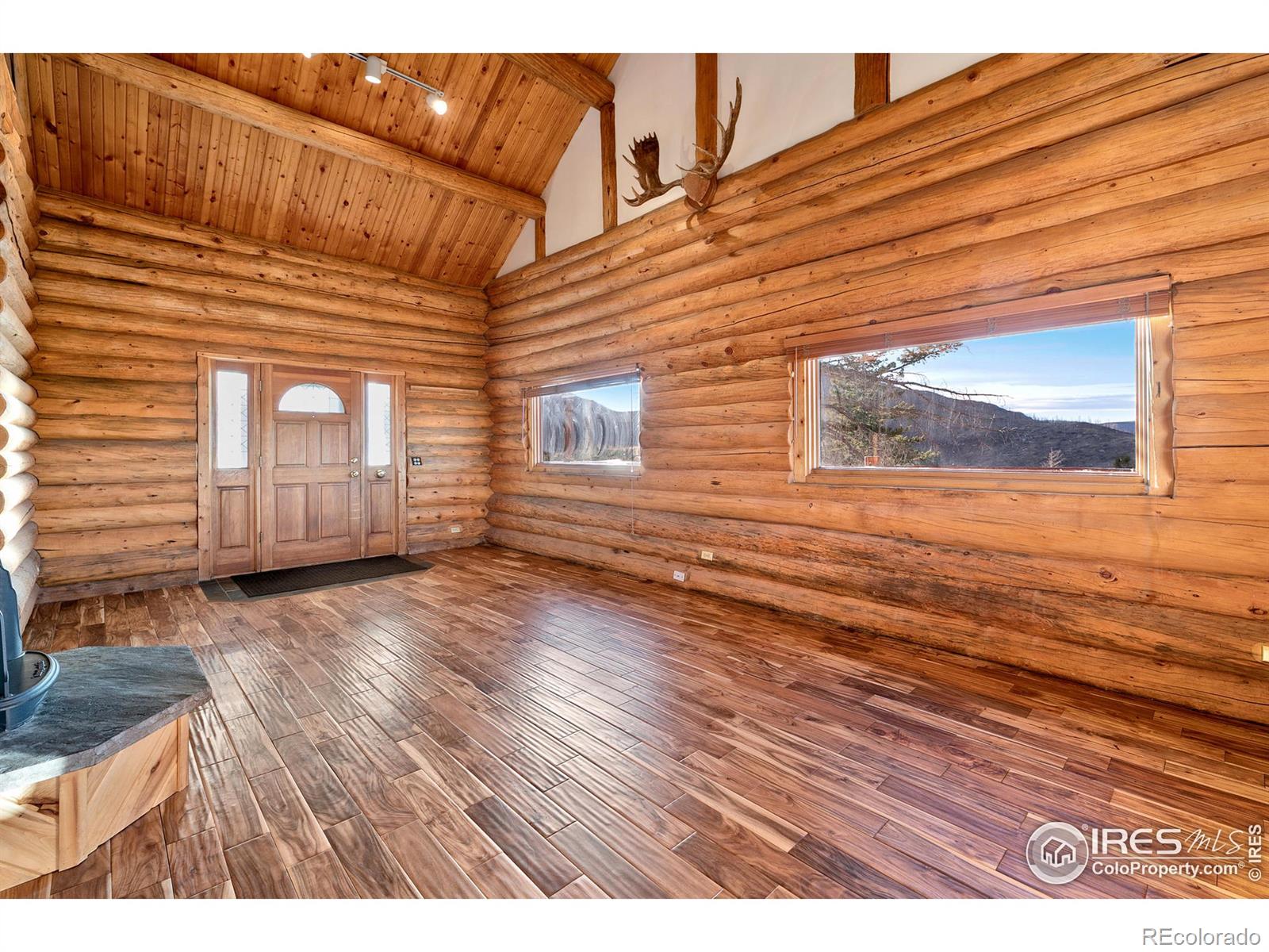 MLS Image #4 for 905  stratton park road,bellvue, Colorado