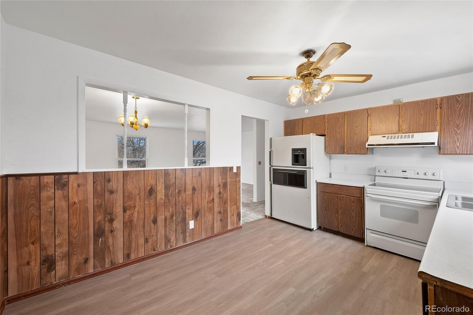 MLS Image #11 for 2624 e 97th avenue,thornton, Colorado