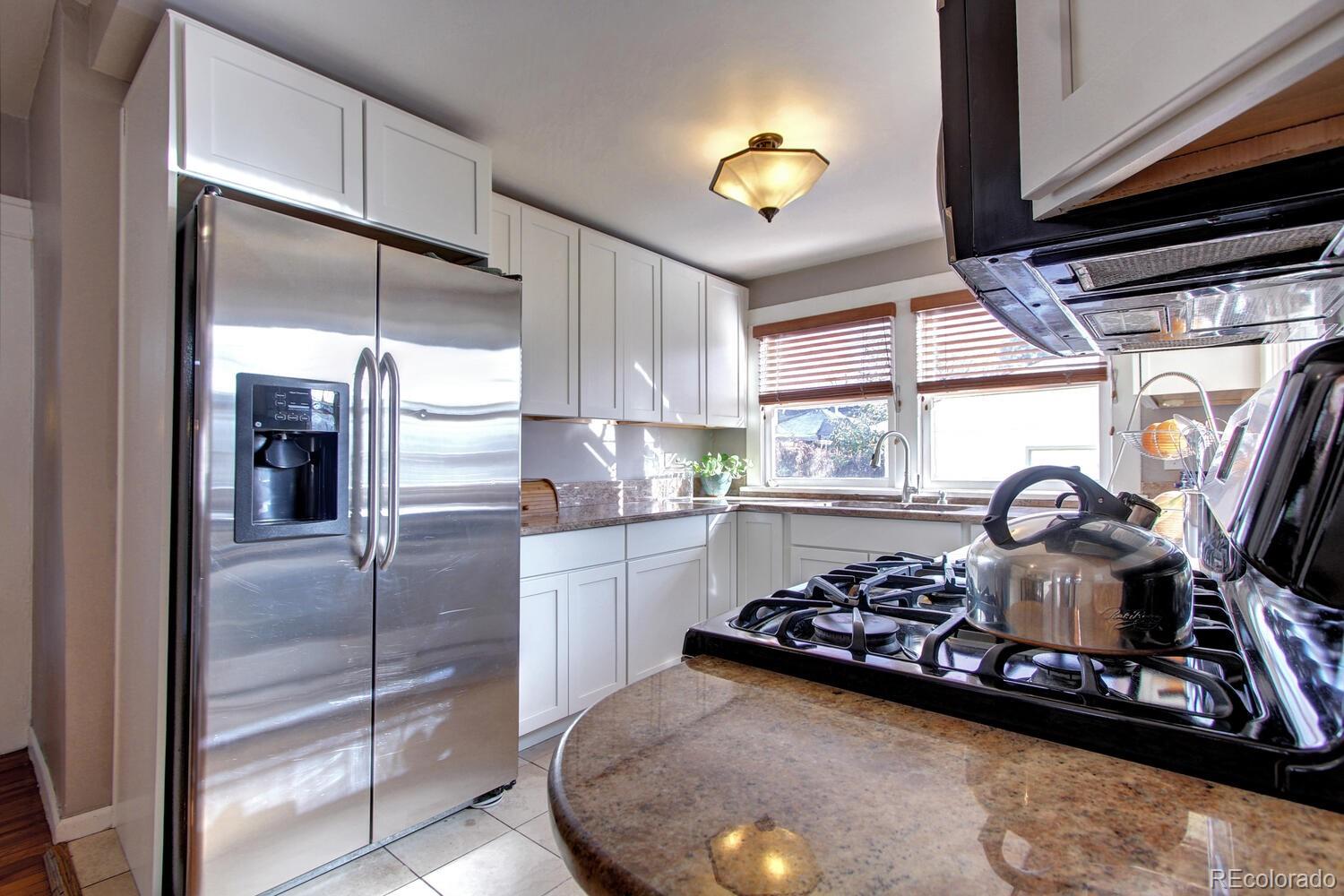 MLS Image #15 for 2576  fairfax street,denver, Colorado