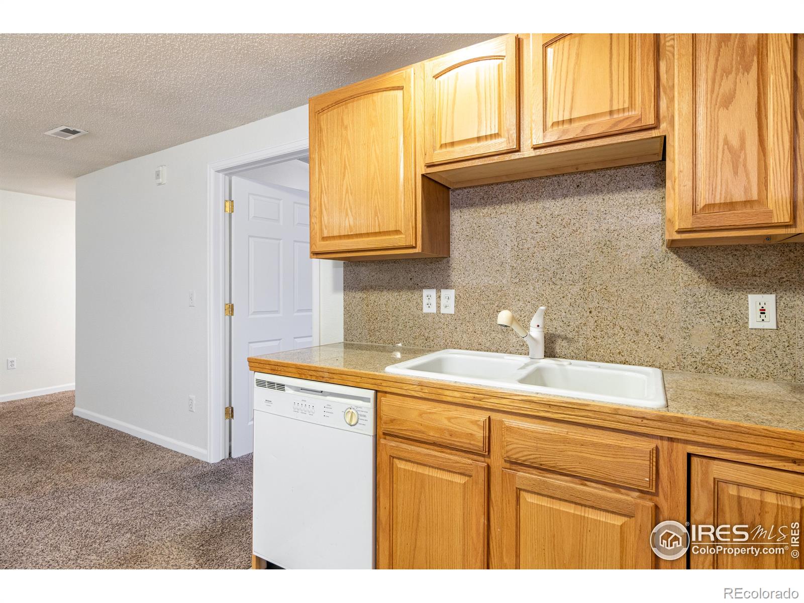 MLS Image #11 for 5425  county road 32 ,mead, Colorado