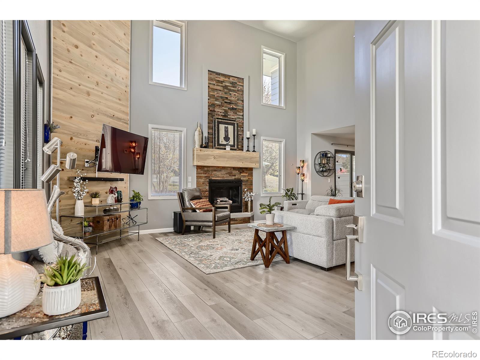 MLS Image #6 for 130  sugar plum way,castle rock, Colorado