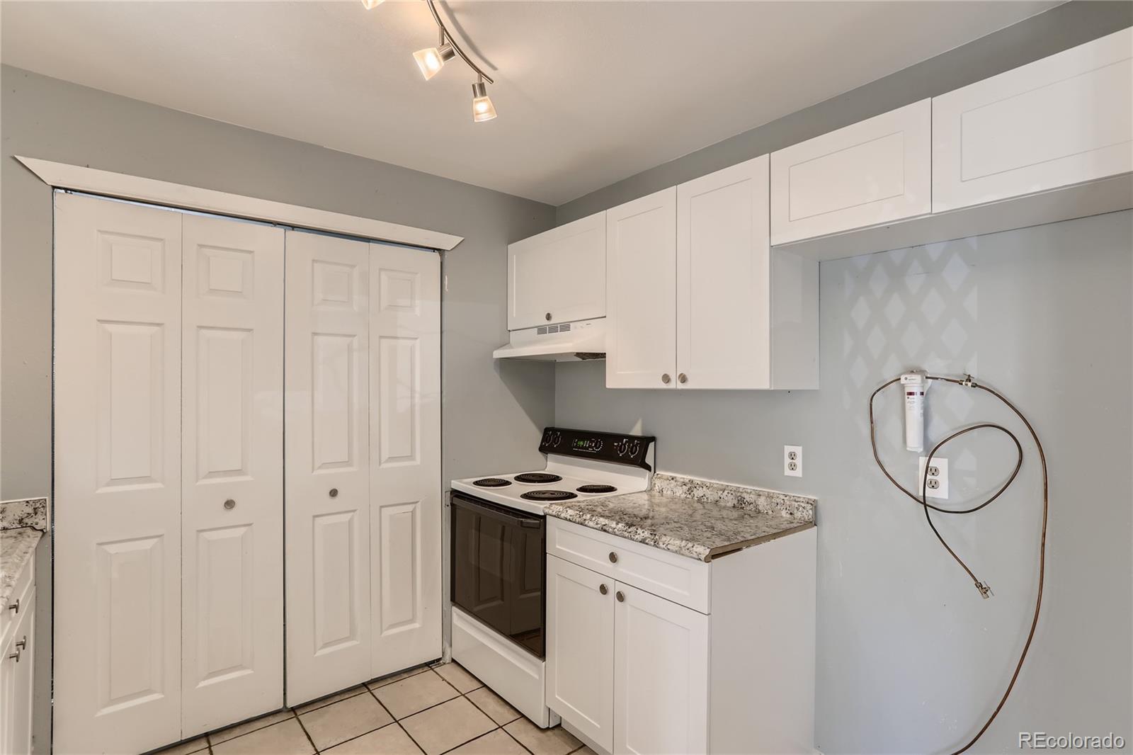 MLS Image #11 for 17451 e union drive,aurora, Colorado
