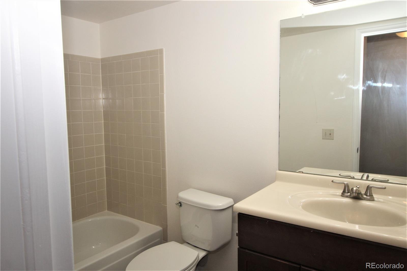 MLS Image #12 for 14806 e 2nd avenue,aurora, Colorado