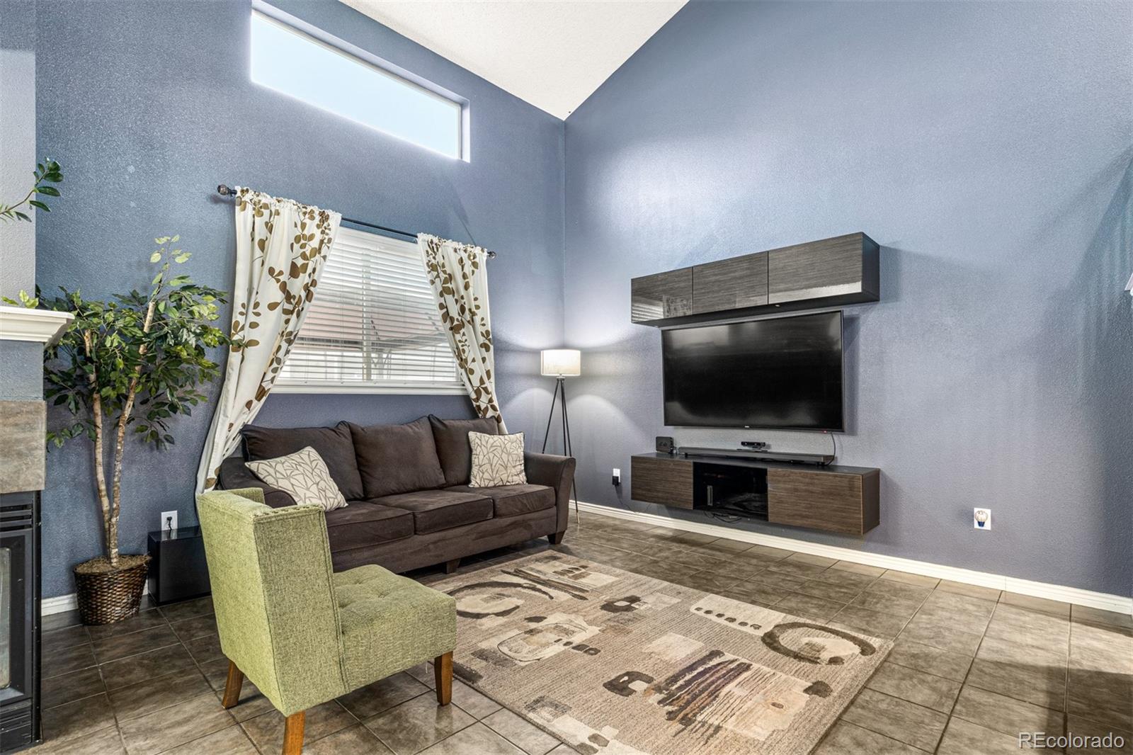 MLS Image #5 for 19688 e 58th place,aurora, Colorado
