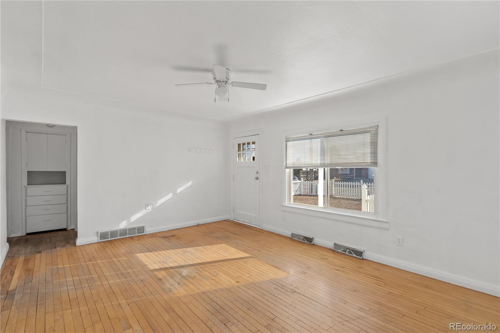 MLS Image #4 for 1215  33rd street,evans, Colorado