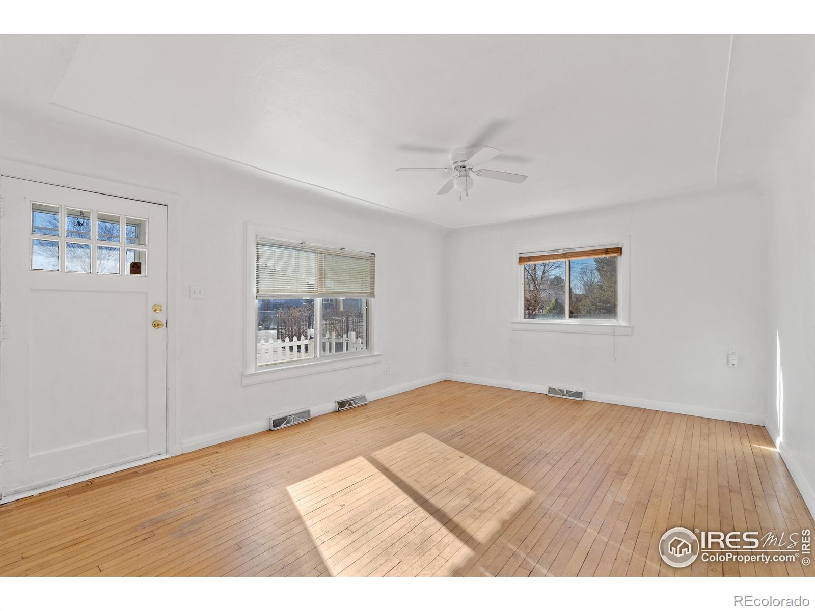 MLS Image #3 for 1215  33rd street,evans, Colorado