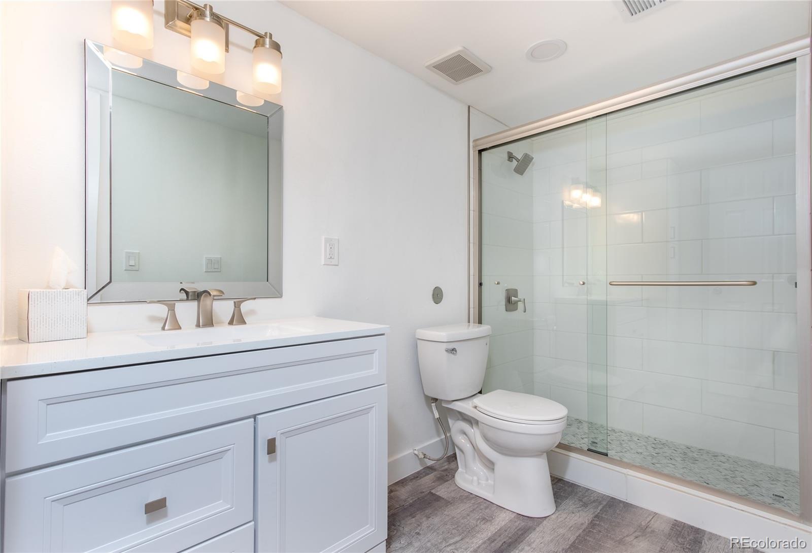 MLS Image #10 for 7395 e eastman avenue,denver, Colorado