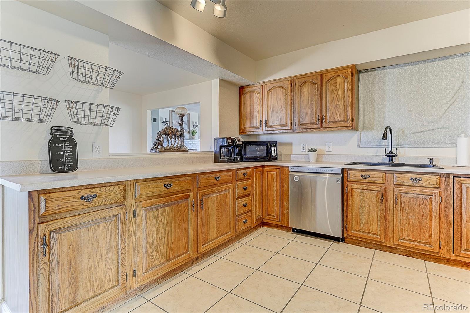 MLS Image #25 for 21995  way of peace ,deer trail, Colorado