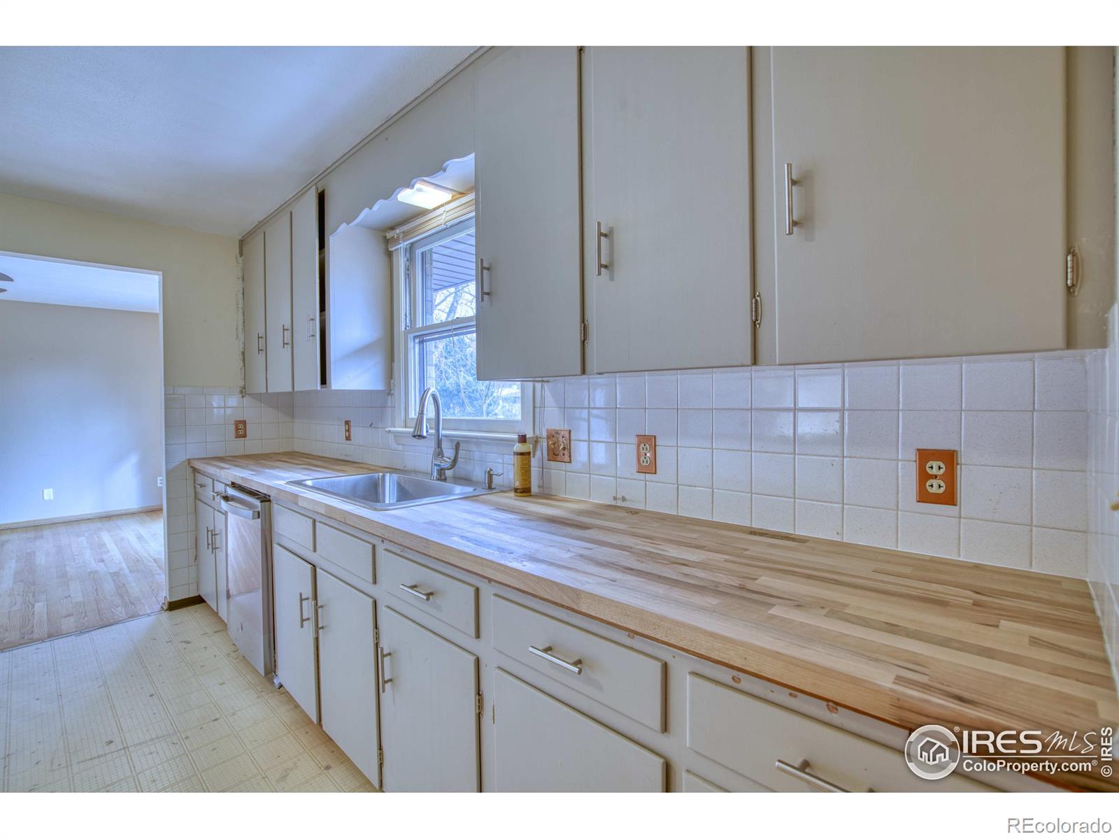 MLS Image #7 for 1212  francis street,longmont, Colorado