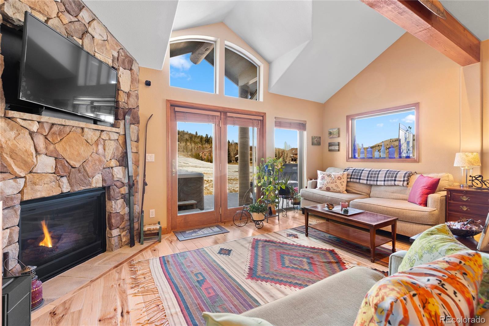 MLS Image #5 for 350  kestrel lane,silverthorne, Colorado