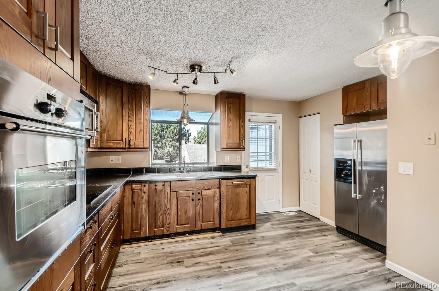 MLS Image #14 for 1119 s waco street,aurora, Colorado