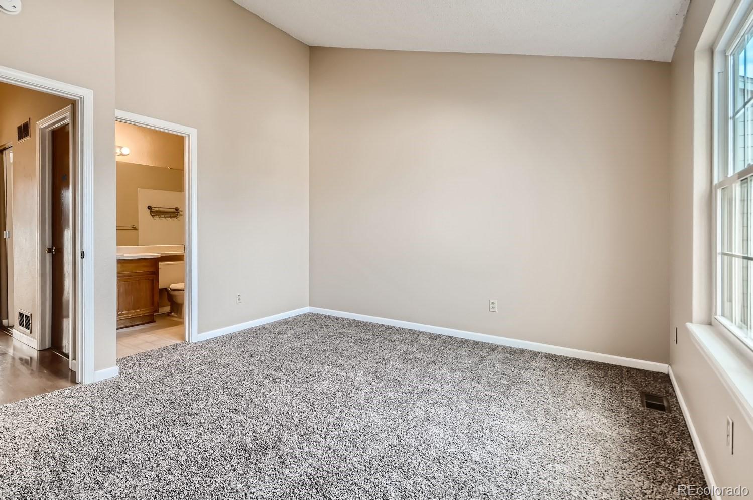 MLS Image #20 for 1119 s waco street,aurora, Colorado