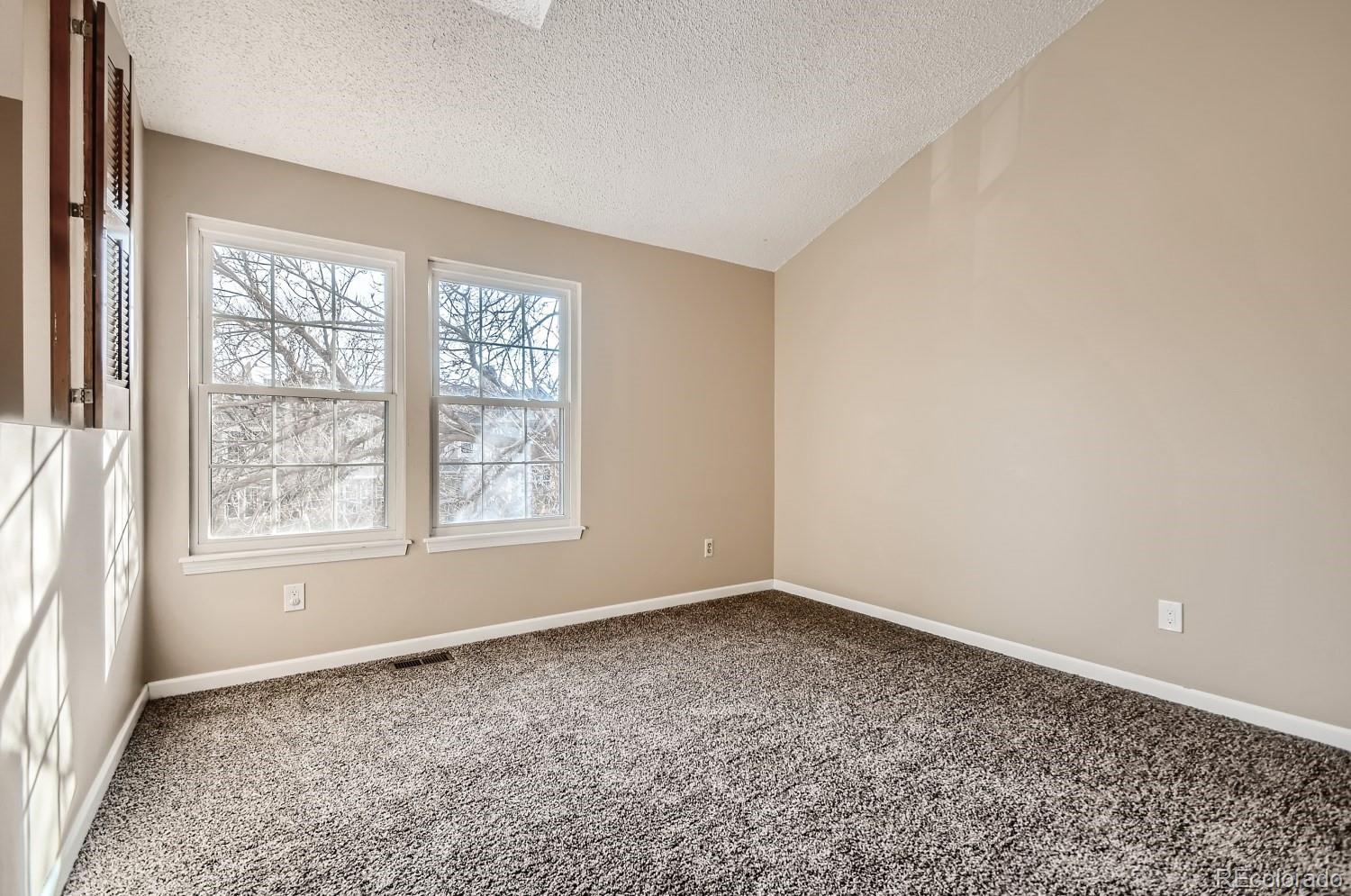 MLS Image #21 for 1119 s waco street,aurora, Colorado