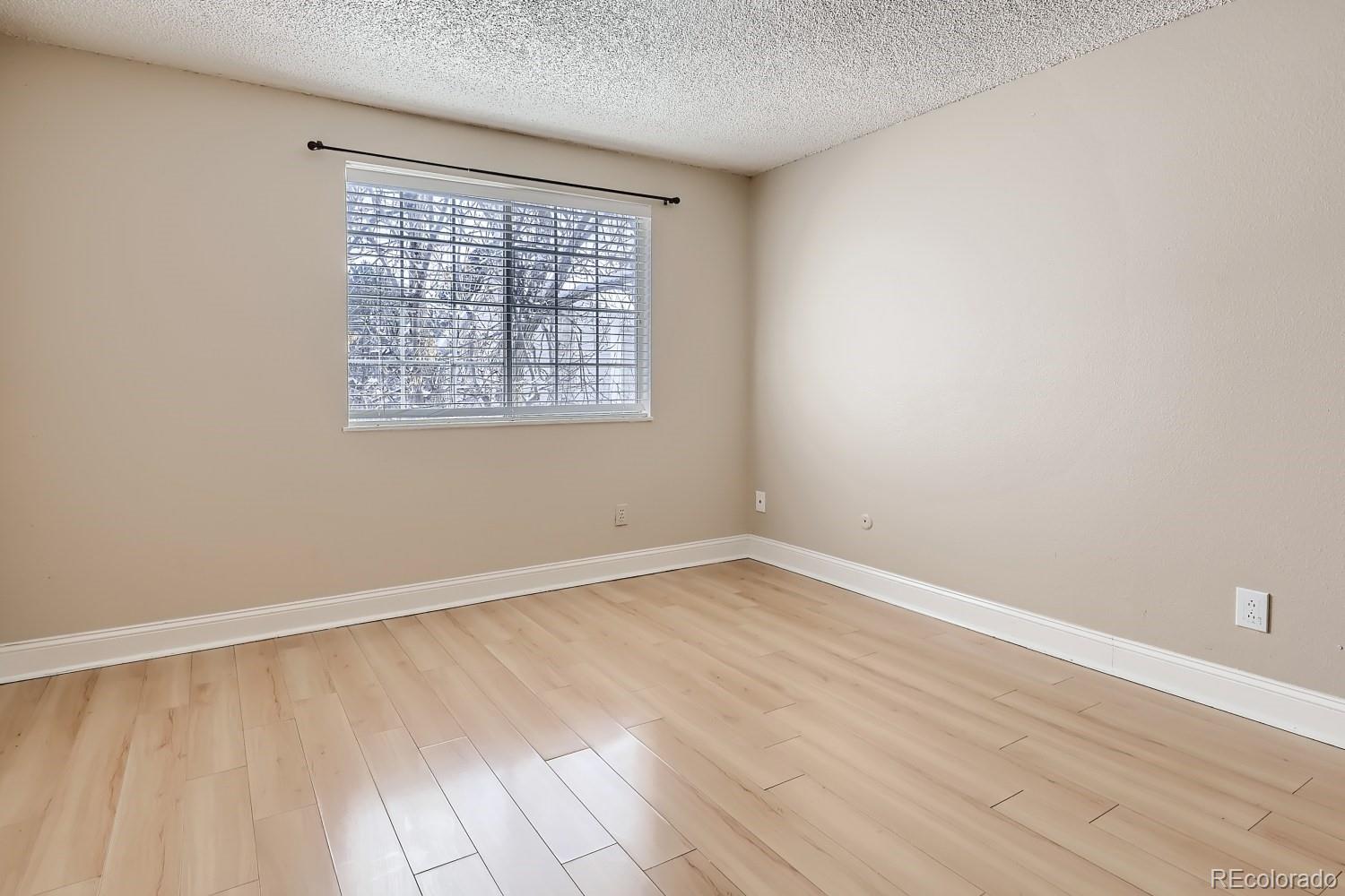 MLS Image #19 for 14161 e jewell avenue,aurora, Colorado