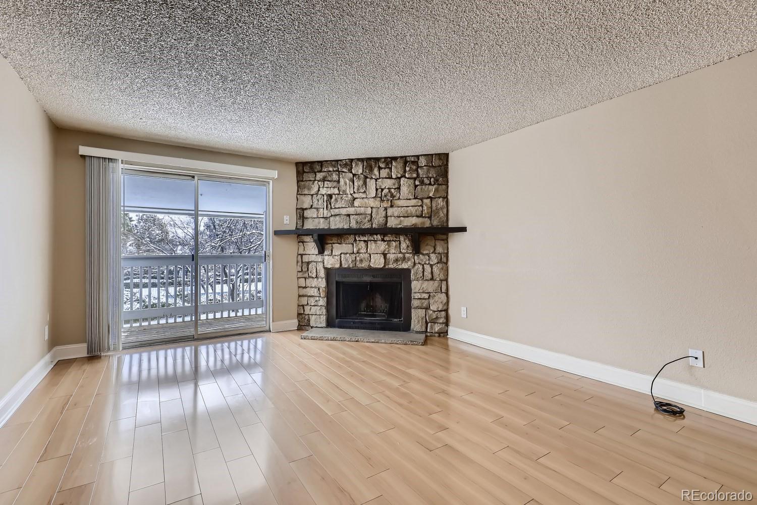 MLS Image #3 for 14161 e jewell avenue,aurora, Colorado