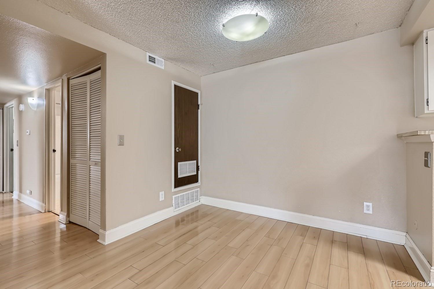 MLS Image #7 for 14161 e jewell avenue,aurora, Colorado