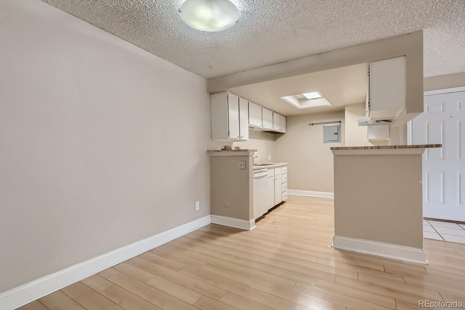MLS Image #8 for 14161 e jewell avenue,aurora, Colorado