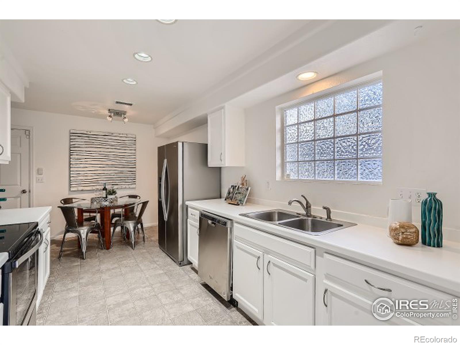 MLS Image #10 for 11775  zenobia loop,westminster, Colorado