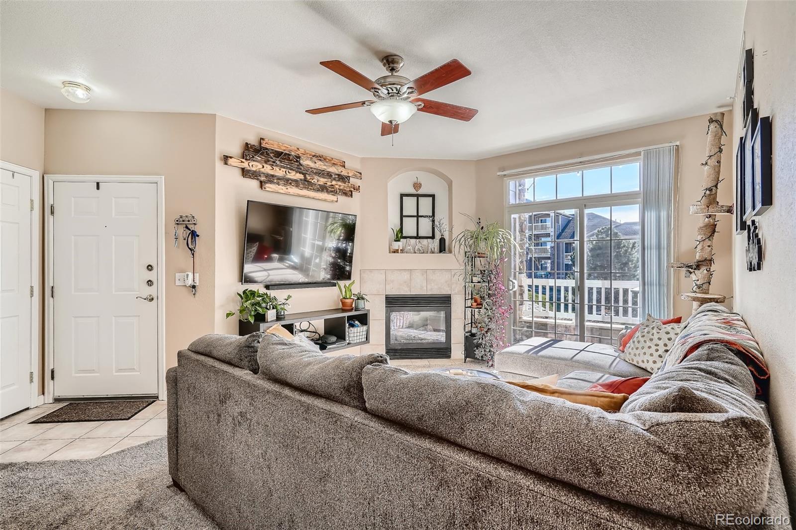 MLS Image #4 for 7440 s blackhawk street,englewood, Colorado