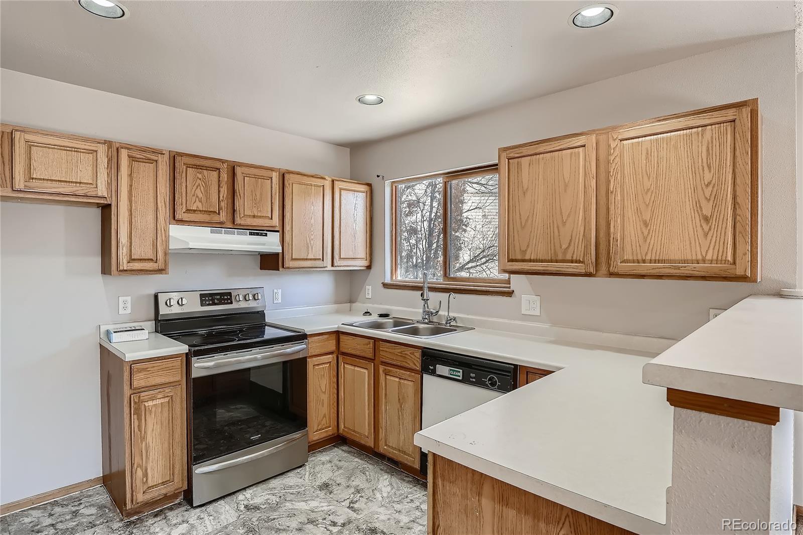 MLS Image #10 for 1010  magic lamp way,monument, Colorado