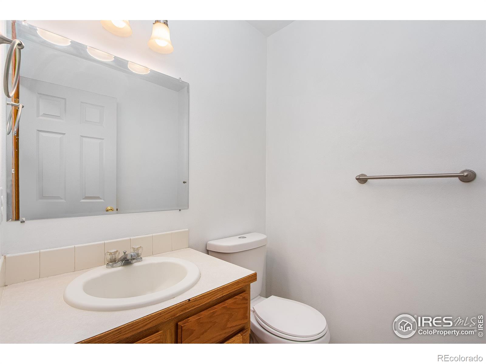 MLS Image #10 for 3913  belmont avenue,evans, Colorado