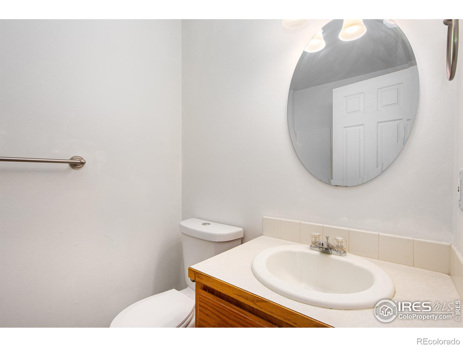 MLS Image #13 for 3913  belmont avenue,evans, Colorado