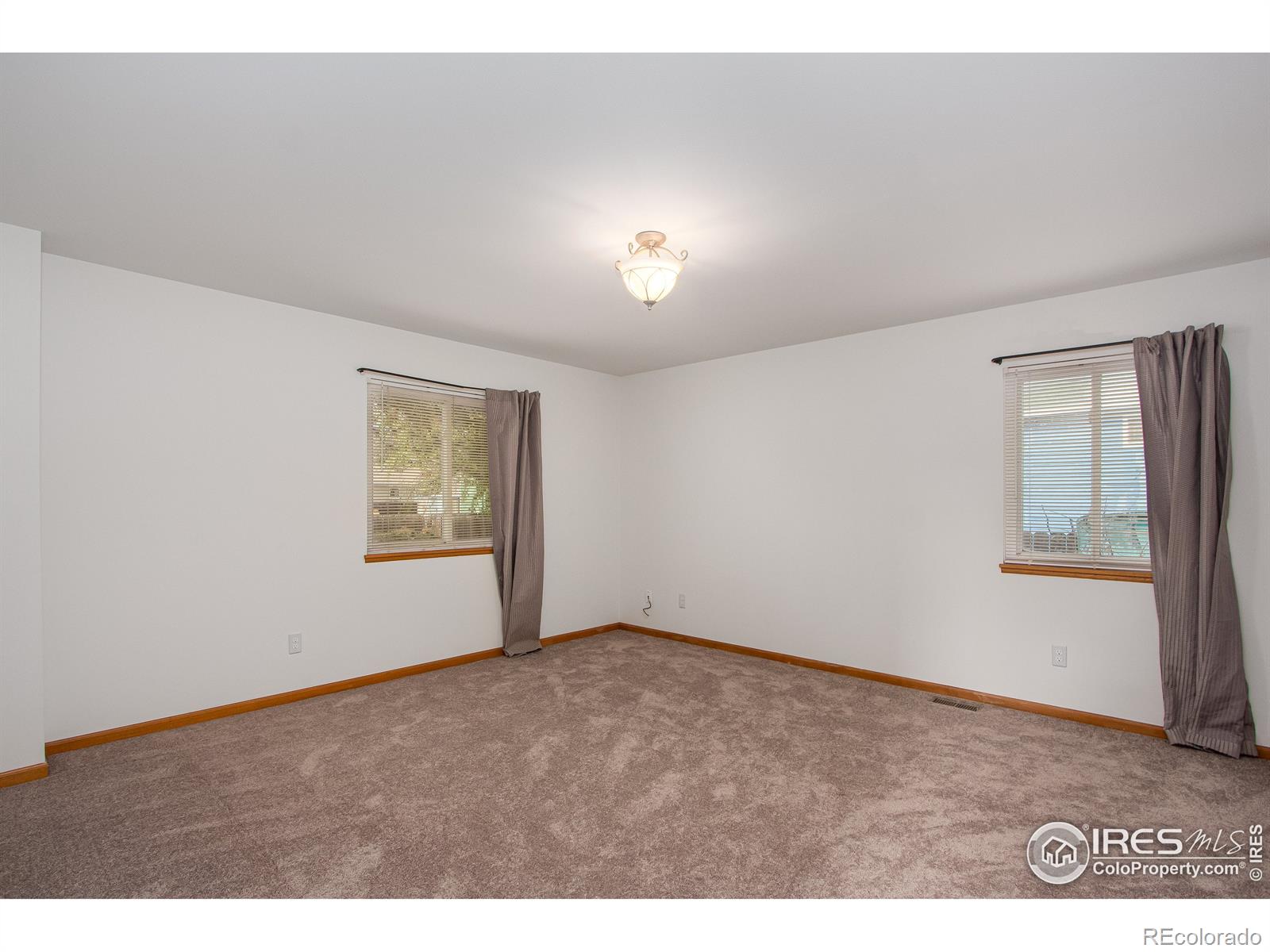 MLS Image #9 for 3913  belmont avenue,evans, Colorado