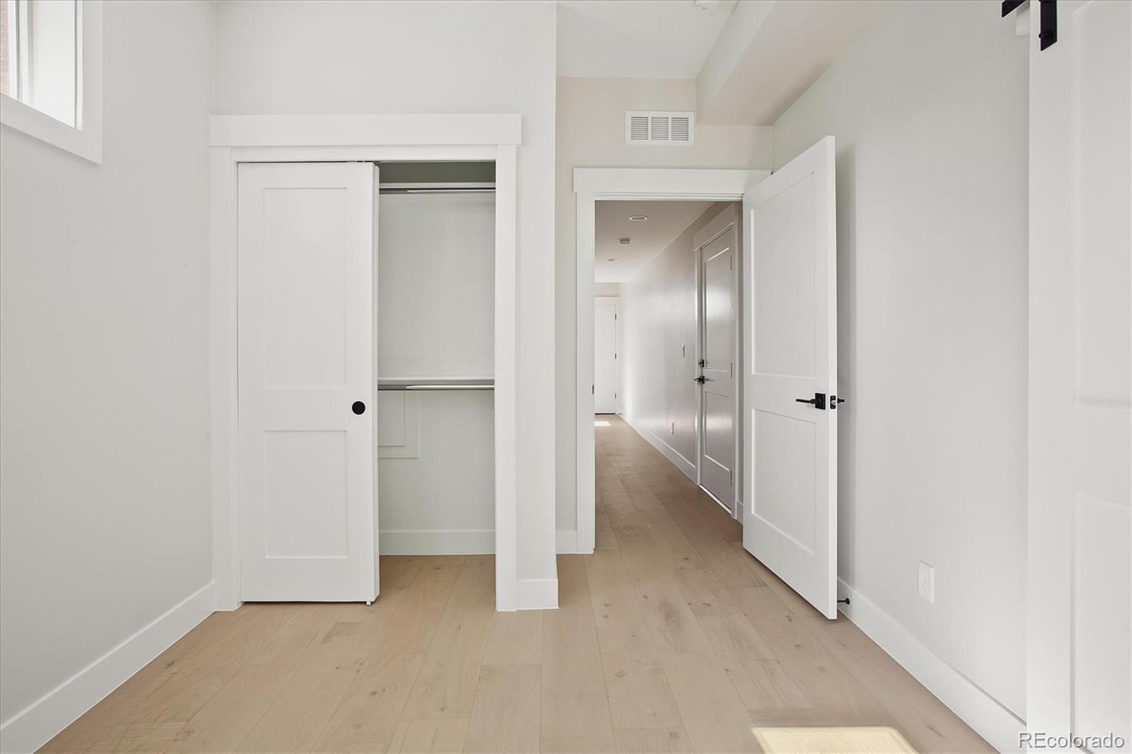 MLS Image #5 for 8028 w 52nd drive,arvada, Colorado