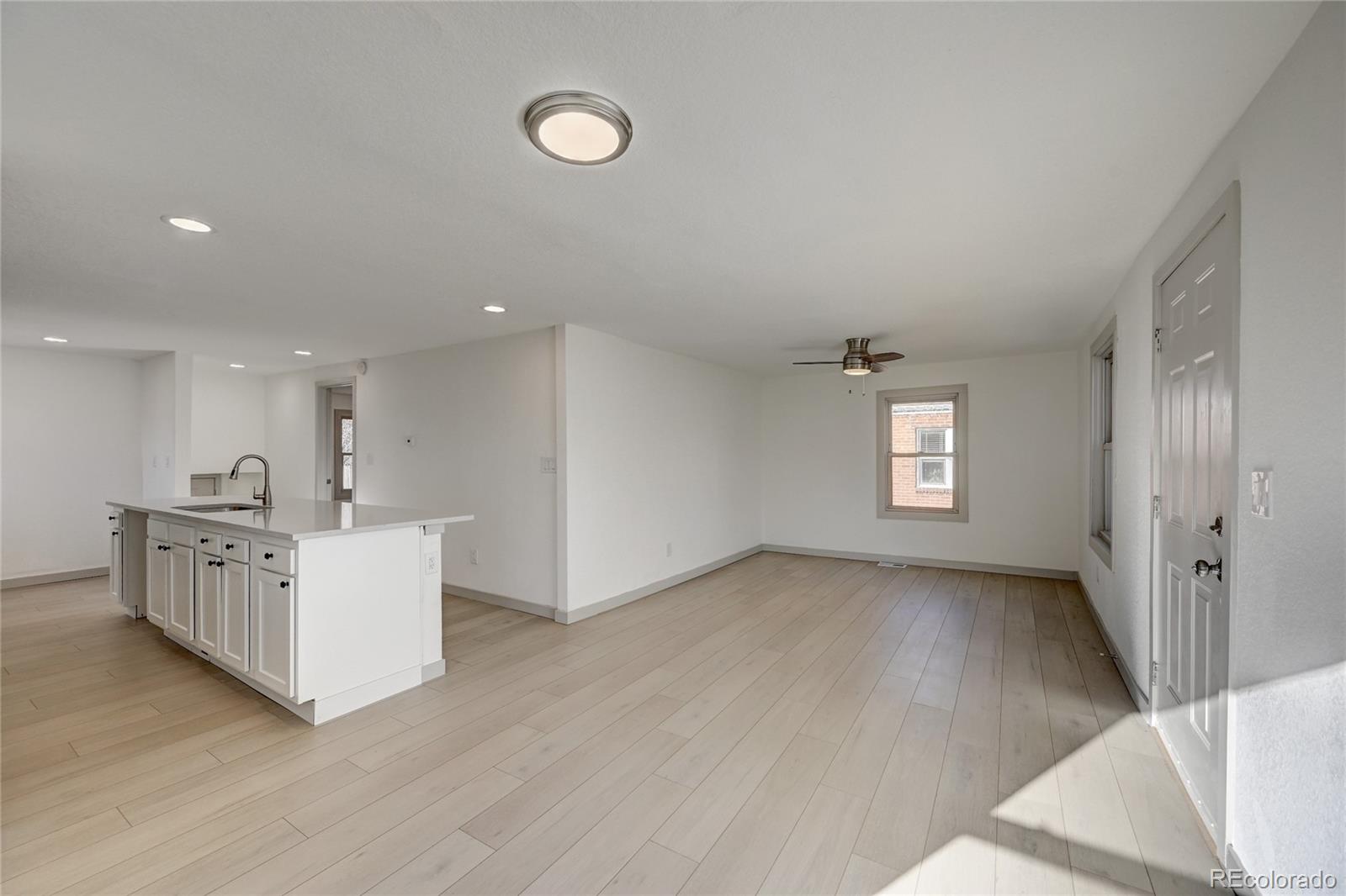 MLS Image #4 for 1249  willow street,denver, Colorado