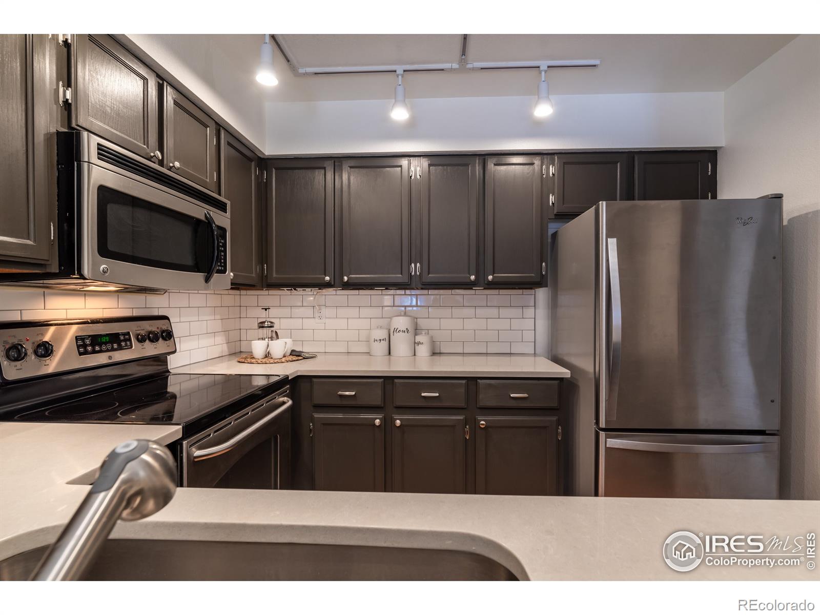 MLS Image #6 for 5934  gunbarrel avenue,boulder, Colorado