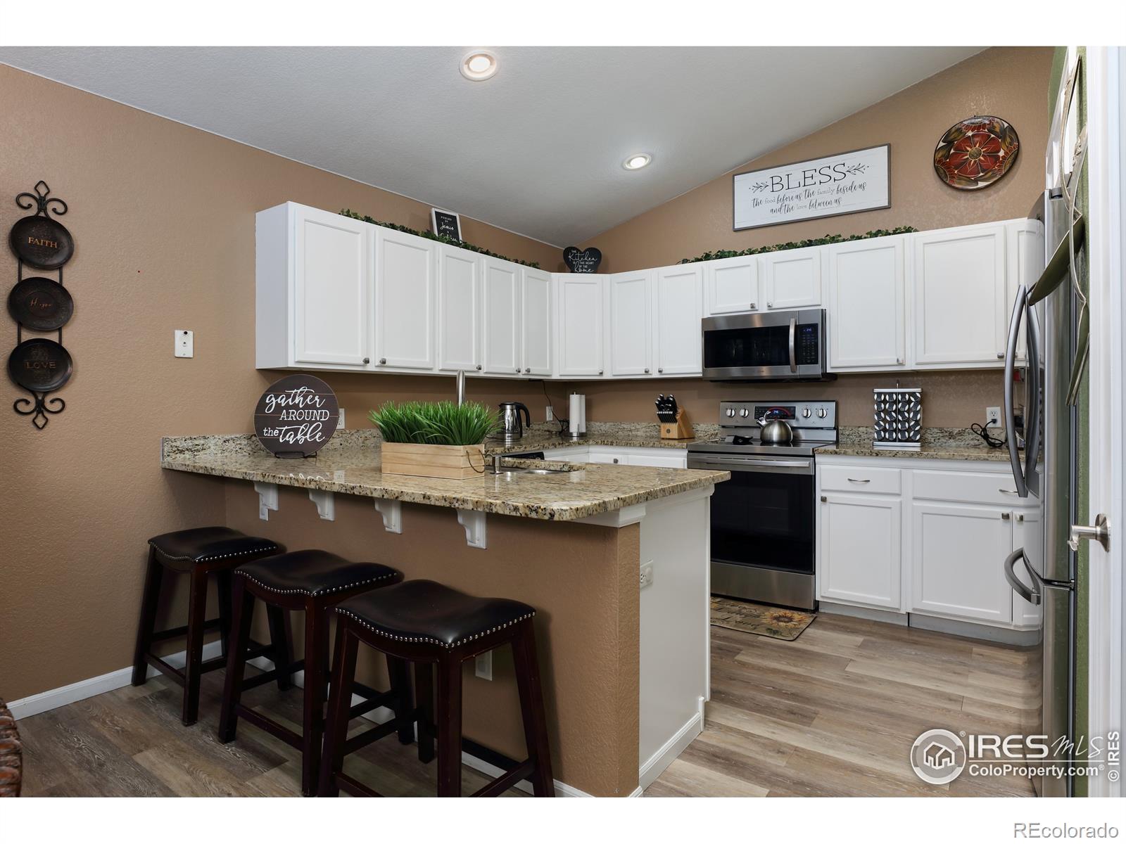 MLS Image #9 for 528  4th street,firestone, Colorado