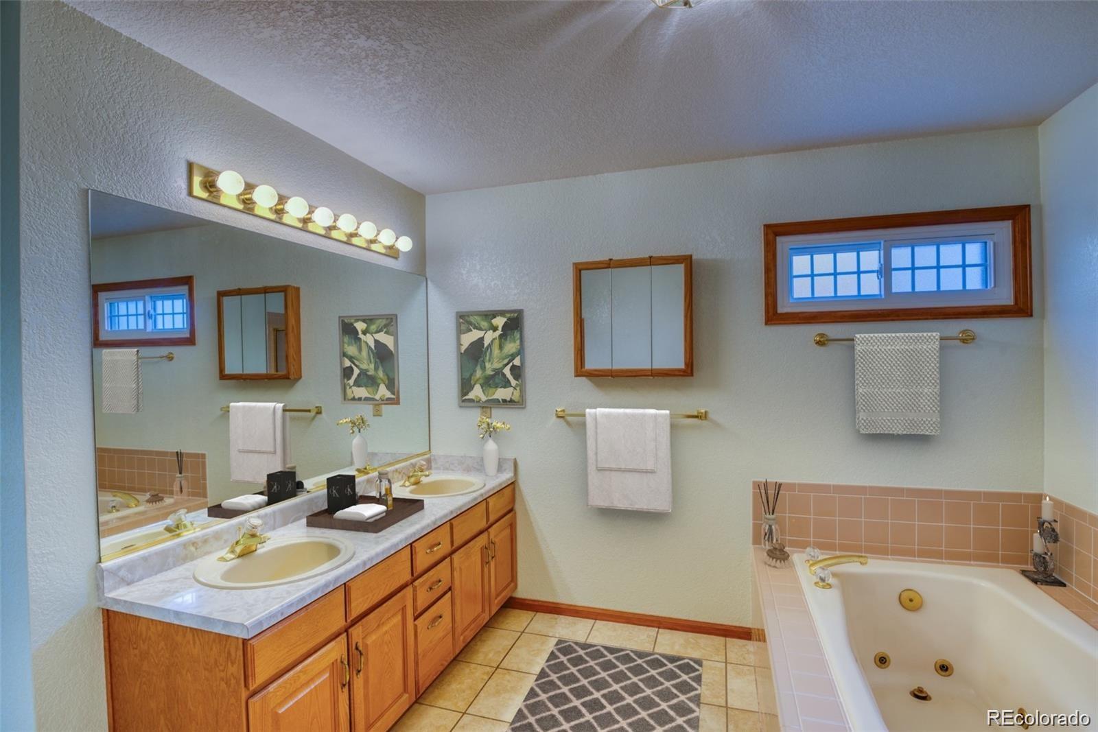 MLS Image #18 for 9236  vrain court,westminster, Colorado