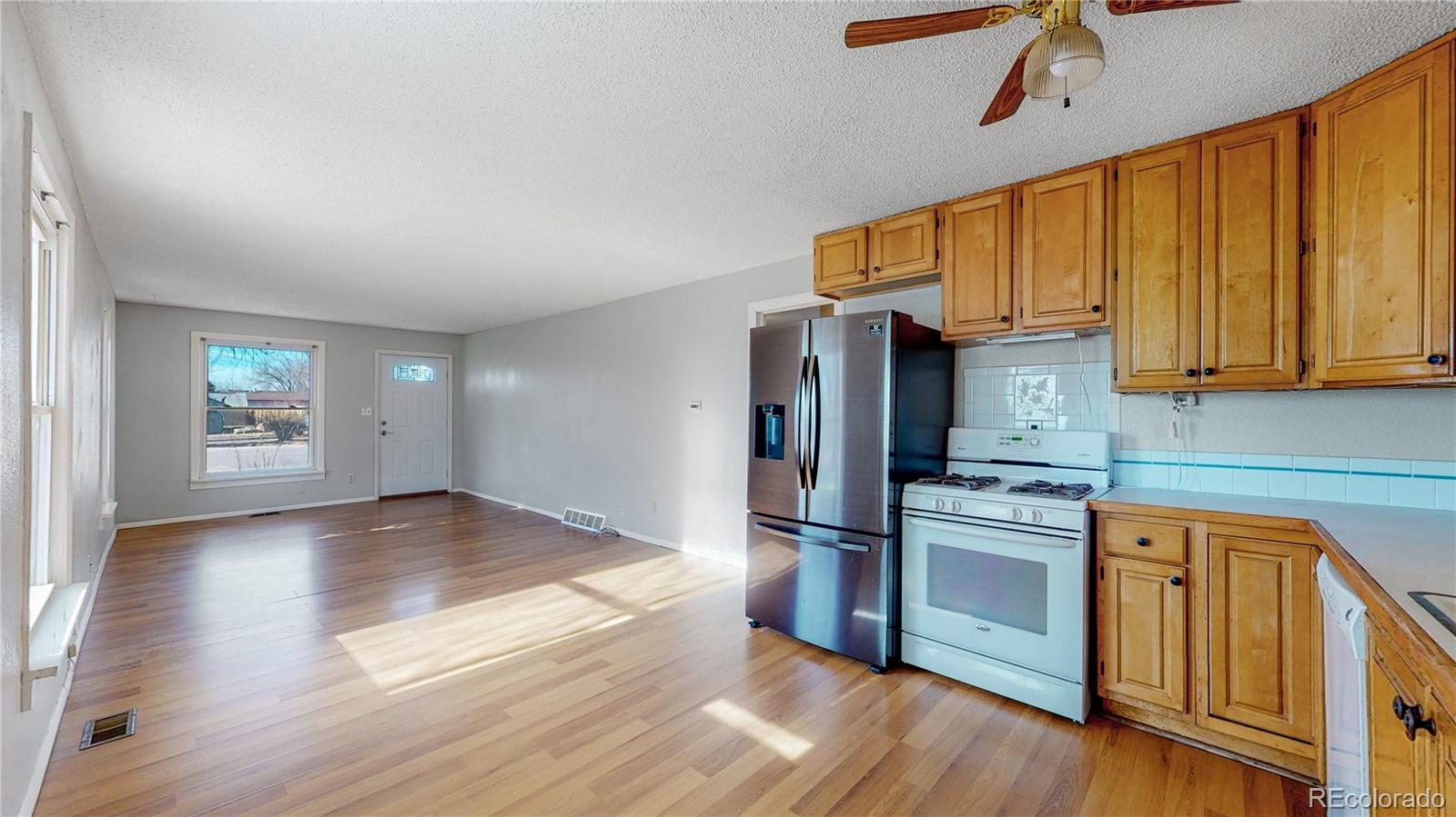 MLS Image #4 for 7902  3rd street,wellington, Colorado