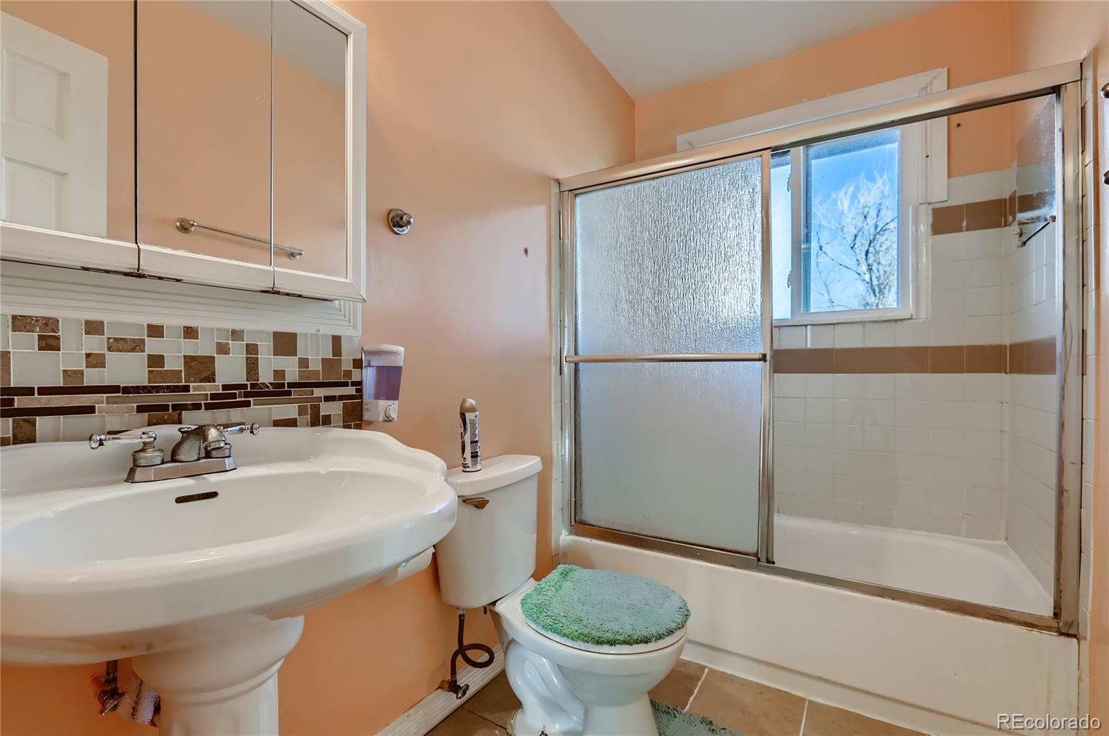 MLS Image #9 for 14513 e 22nd place,aurora, Colorado